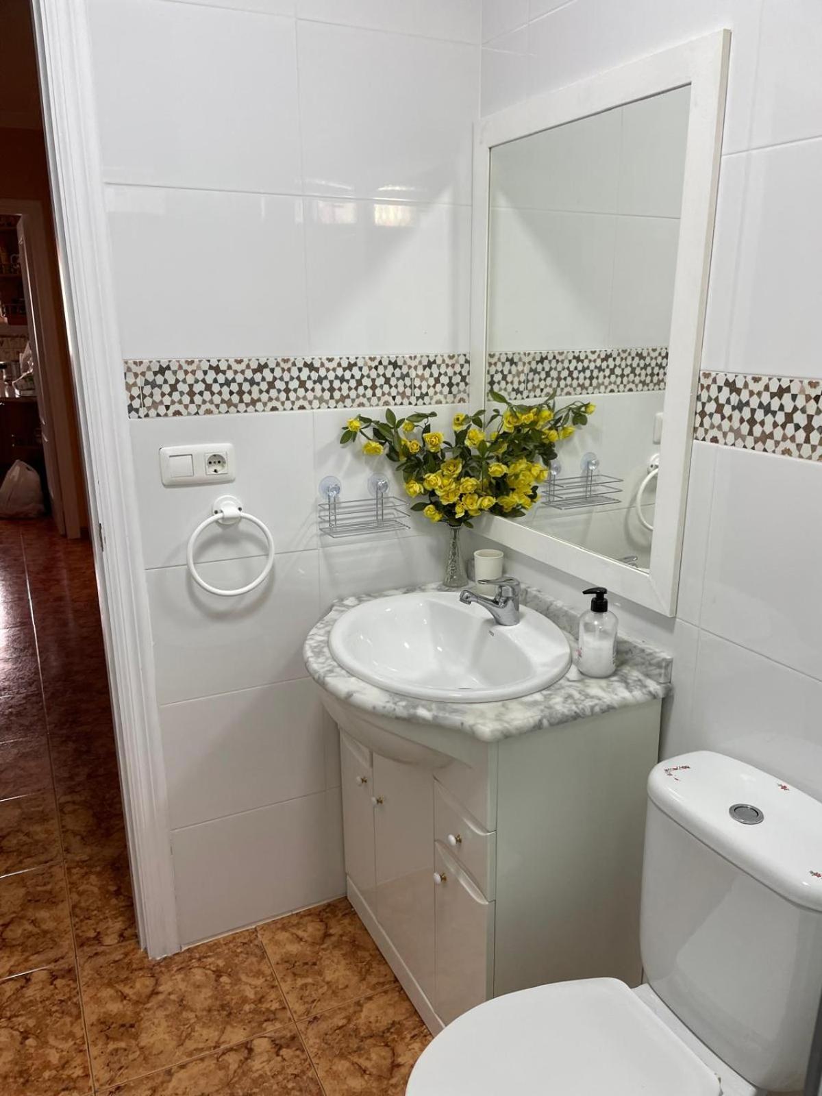 Precioso Apartamento De Dos Plantas Con Vistas Фригиляна Екстериор снимка